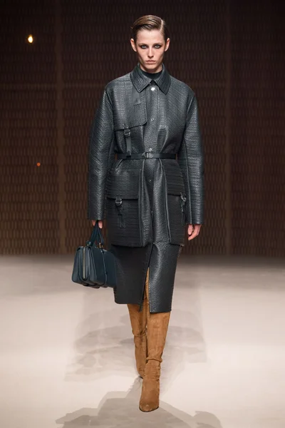 Look 41